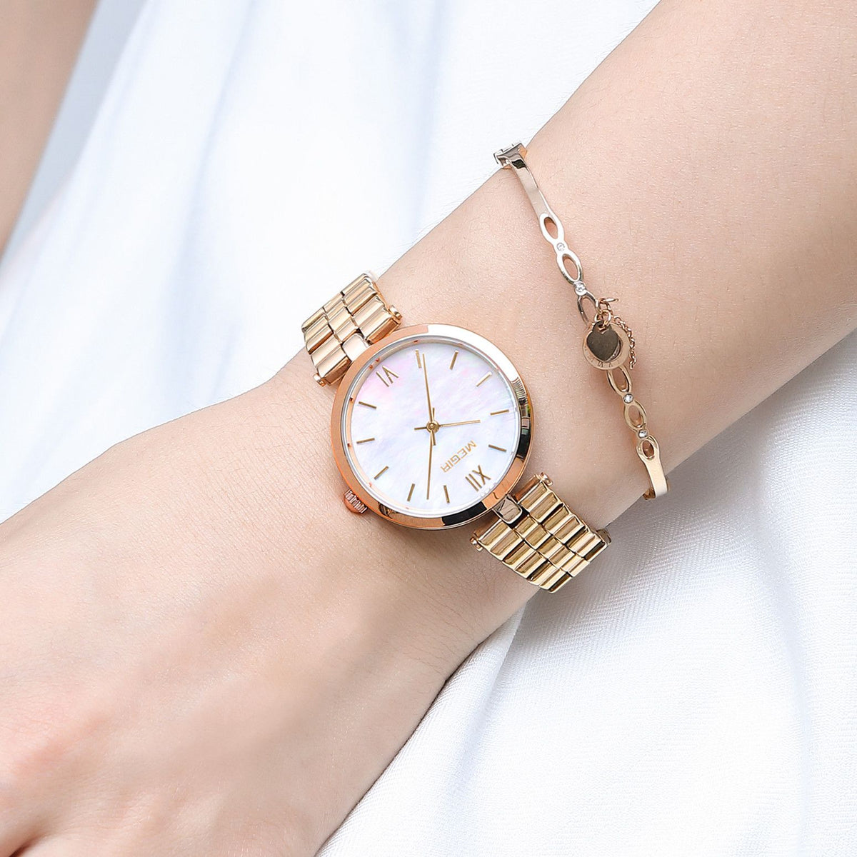 MEGIR Ladies Bracelet Watches Fashion Luxury Women&